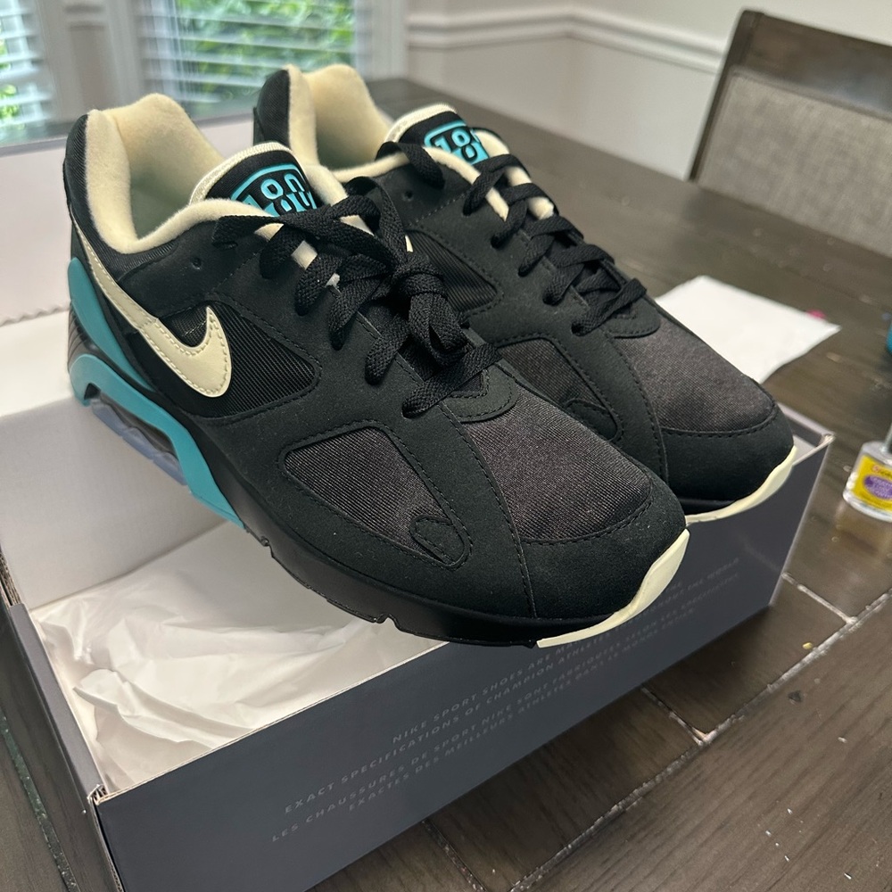 Nike Black and Aqua Athletic Shoes